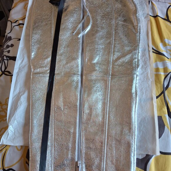 Silver Leather Low Rise Liza Retrofete Skirt - Large NWT - Picture 11 of 11
